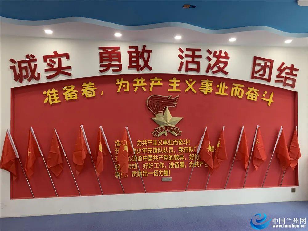 朱元璋在寡妇家避难，临走时女子担心有孕，朱元璋的做法很厉害